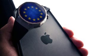 UE forțează Apple să deschidă iPhone-ul, influențând iOS 26.3 și compatibilitatea cu gadgeturile inteligente
