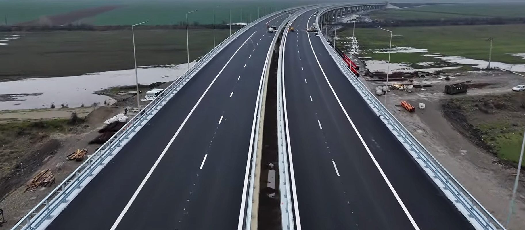 VIDEO: Sărbătorile aduc o realizare impresionantă – 200 de kilometri de autostradă continuă în cea mai greu încercată provincie istorică a României.