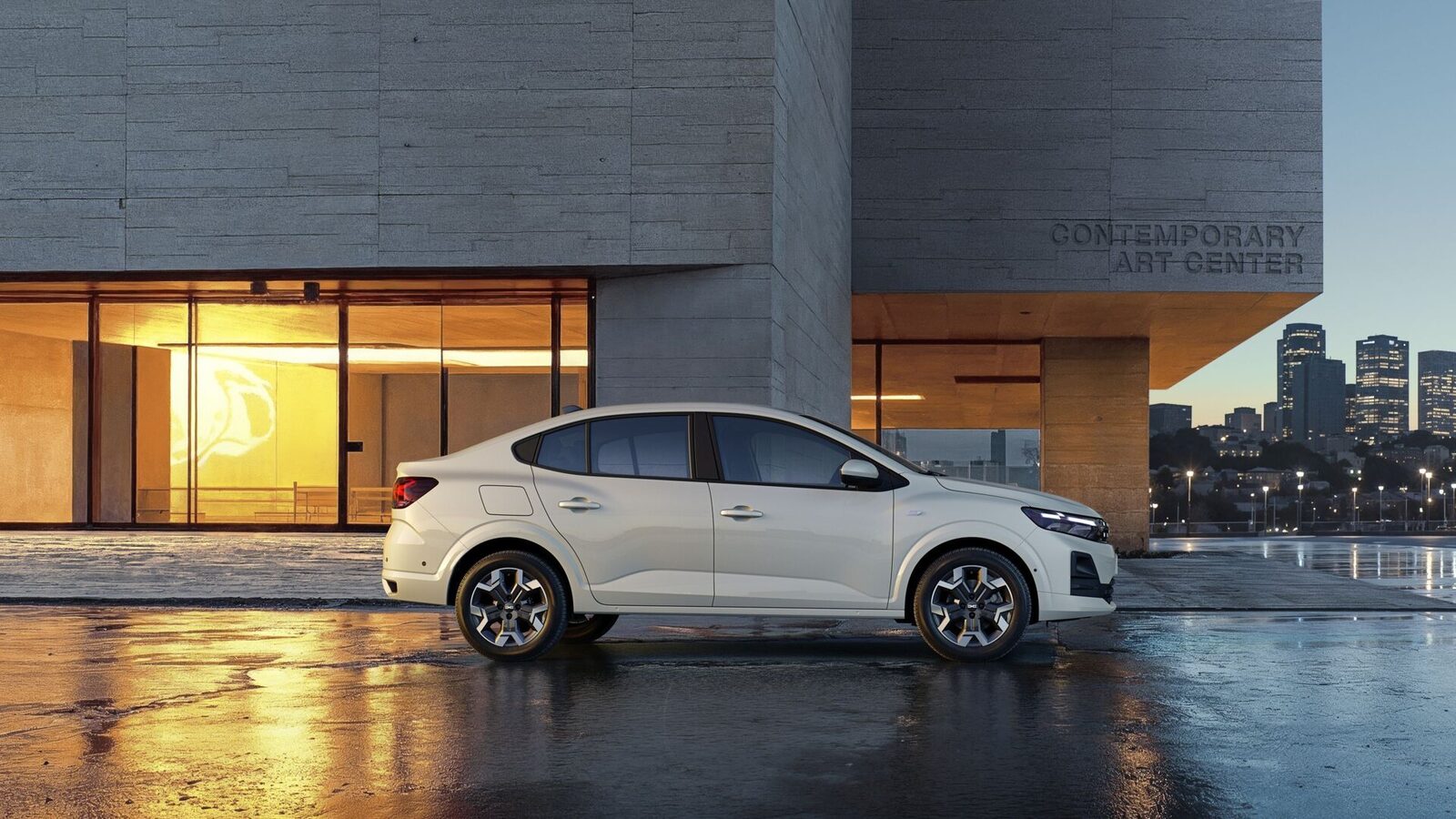 Dacia a demarat precomenzile pentru noul Logan în România. Ce prețuri are cea mai populară mașină de pe piața auto locală?