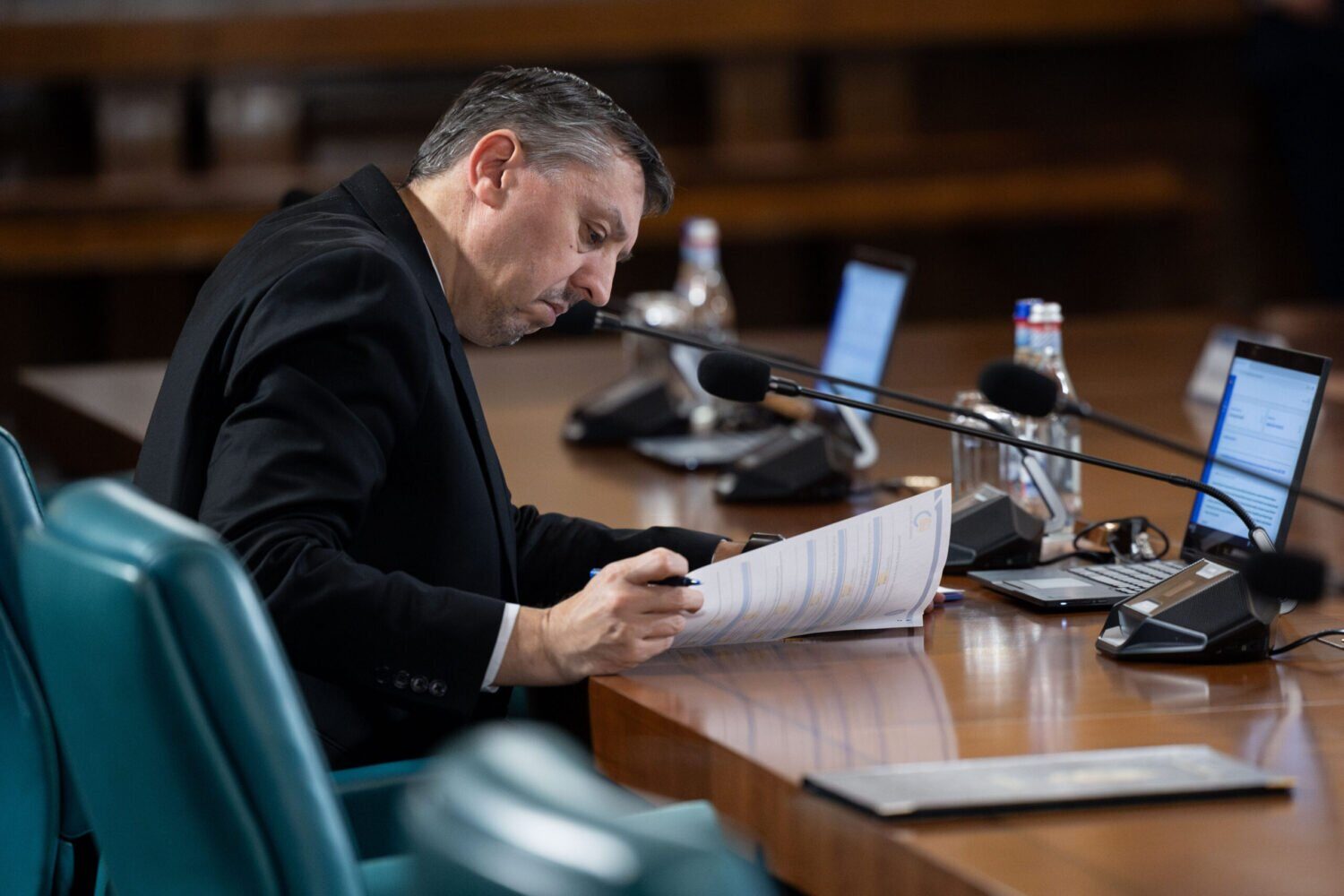 Programul de studii pentru liceu în 2026, aprobat de ministrul Daniel David, iar programa de Română încă în proces de finalizare după o dezbatere extinsă