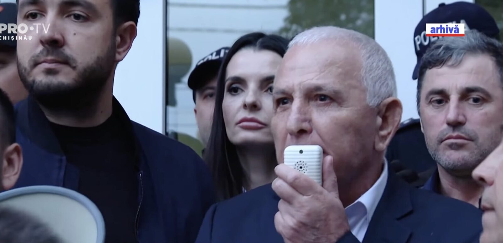 Dmitrii Constantinov, fostul președinte al Adunării Populare din Găgăuzia, a părăsit Republica Moldova după ce a fost condamnat la 12 ani de închisoare pentru corupție și abuz de putere