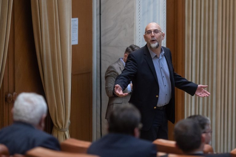 Kelemen Hunor afirmă că moțiunile simple împotriva ministrului Justiției și a celui de Interne nu vor avea rezultat / Deși traversăm perioade grele, coaliția este stabilăea noastră”