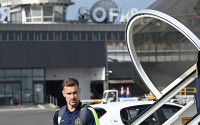 FCSB i-a pus contractul pe masă și nu i-a venit să creadă: ”Domn’e, chiar e adevărat?”. Semnează până în vară