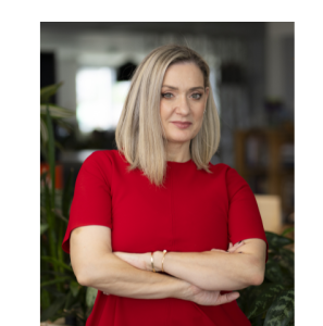 ING Bank lansează 3 pachete inovatoare pentru conturi curente: ING Go, More și Extra.