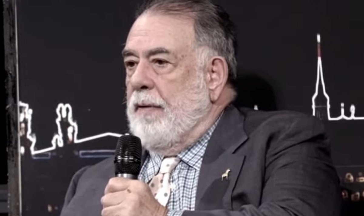Ceas din colecția regizorului Francis Ford Coppola, adjudecat pentru 10,8 milioane de dolari la o licitație, după ce creatorul filmului „Nașul” a explicat că motivele financiare au determinat vânzarea obiectului de colecție