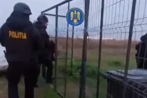 Fraudă în gestionarea fondurilor de întreținere: Trei indivizi, printre care și un contabil, arestați de autorități pentru furt din fondul de rulment și neachitarea utilităților