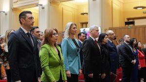 Ghinea îi solicită lui Bolojan să-l destituie pe Predoiu, creatorul legislației judiciare.