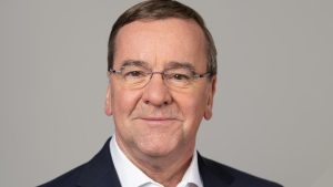 Guvernul clarifică anularea vizitei lui Boris Pistorius in România din cauza problemelor de sănătate/ Media din Germania susține că ministrul federal al Apărării se confruntă cu o “infecție de gripă”.