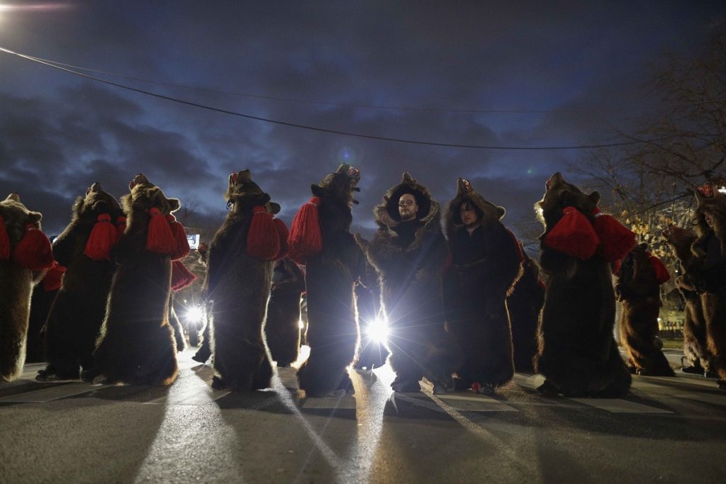 IARNA_TRADITII_PARADA_005_INQUAM_Photos_Octav_Ganea.jpg