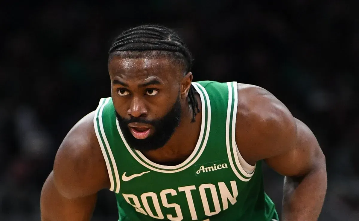 Celtics’ Jaylen Brown takes aim at an action LeBron James commits during games
