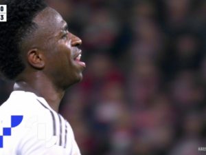 Reacția lui Vinicius la schimbarea operată de Xabi Alonso în meciul cu Bilbao și gestul față de fani.