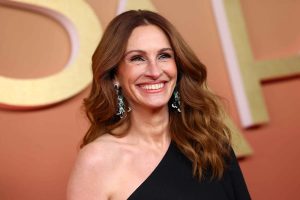 Julia Roberts și cei 3 copii ai ei au o tradiție surprinzătoare de dimineață de Crăciun.