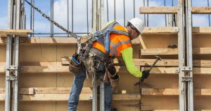 Ministerul Muncii sugerează un contingent de 90.000 de lucrători străini pentru 2026