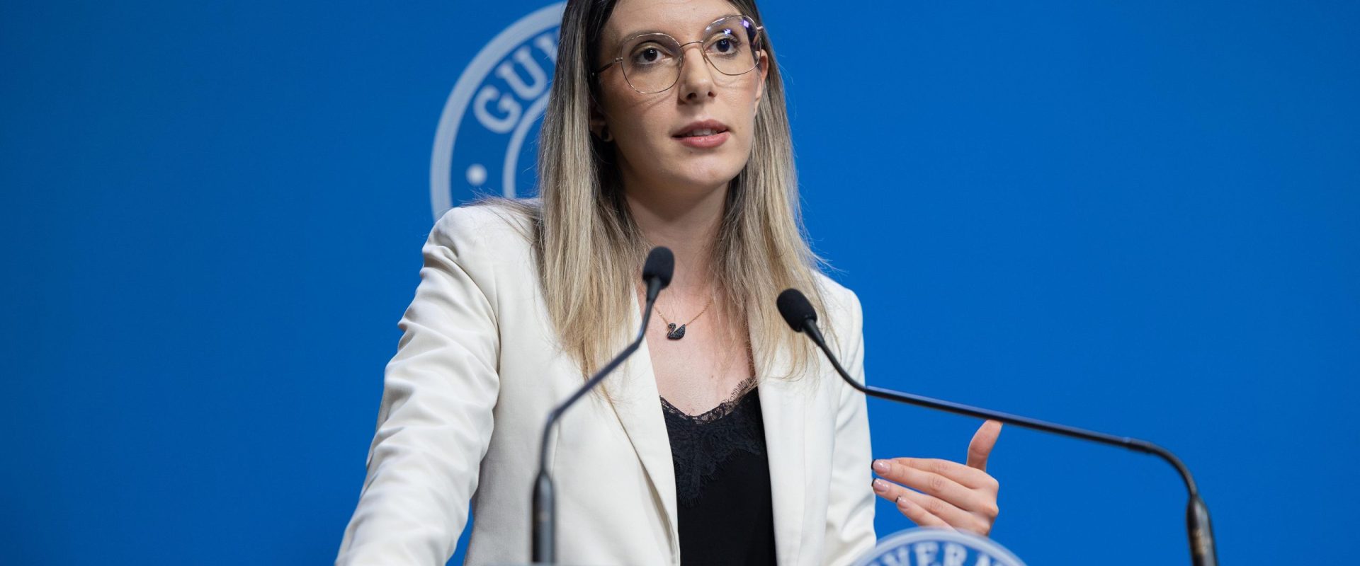 Ministra Mediului refuză să demisioneze după adoptarea moţiunii simple îndreptate