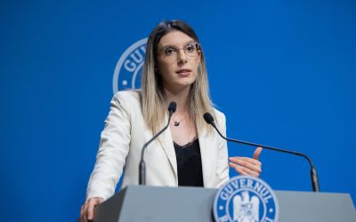 Ministra Mediului refuză să demisioneze după adoptarea moţiunii simple îndreptate