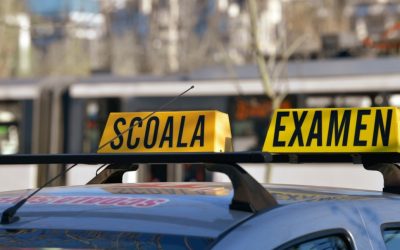 Schimbări pentru șoferi: trecerea între categorii de permise poate fi făcută fără examen teoretic, în anumite condiții