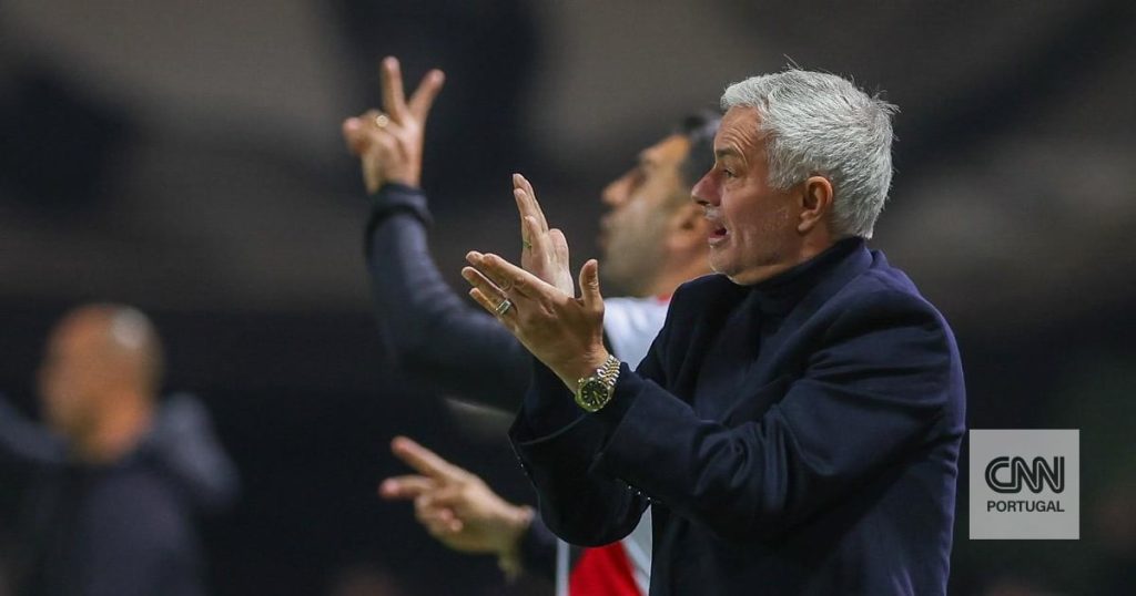 Mourinho: «Mercado de janeiro? A equipa começa a dar garantias»