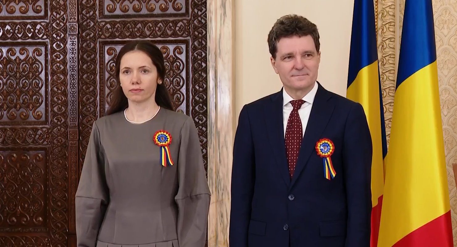 Actualitate în direct: Nicușor Dan de Ziua Națională – România rămâne coruptă, condițiile de trai s-au înrăutățit față de anul trecut, sistemul educațional și cel de sănătate au nevoie de îmbunătățiri urgente