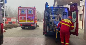 Prăbușirea tavanului unei piscine interioare din Sibiu: 8 persoane salvate, activat Planul Roșu.