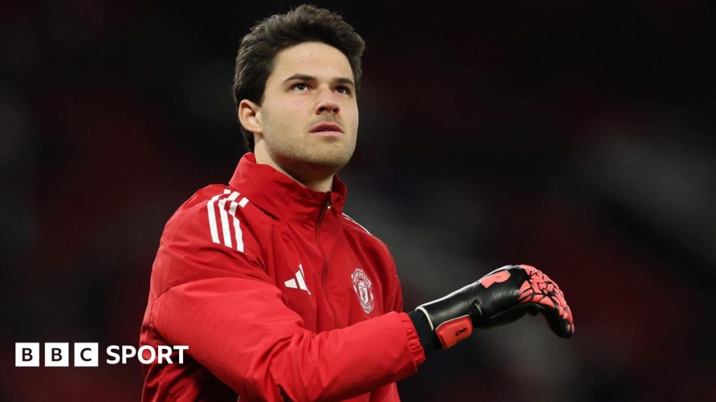 Premier League LIVE: Manchester United vs Newcastle - text commentary, score, stats & updates