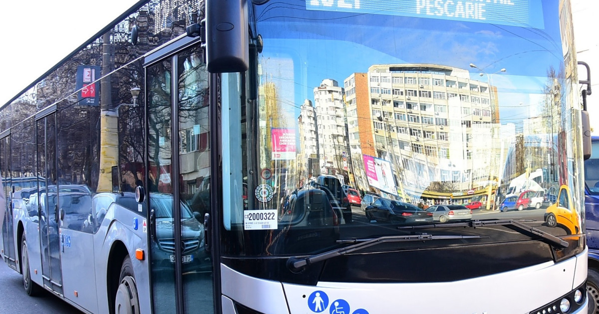 Protest spontan la Constanța: autobuzele CT Bus n-au ieșit pe traseu marți dimineața. Ce reclamă șoferii