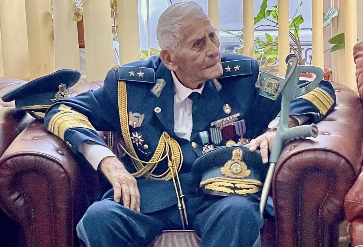 A decedat generalul retiree Radu Theodoru, implicat în ancheta DIICOT pentru trădare: fondator al Partidului România Mare în anii ’90, autor de cărți și articole contestate pentru negarea Holocaustului și promovarea antisemitismului