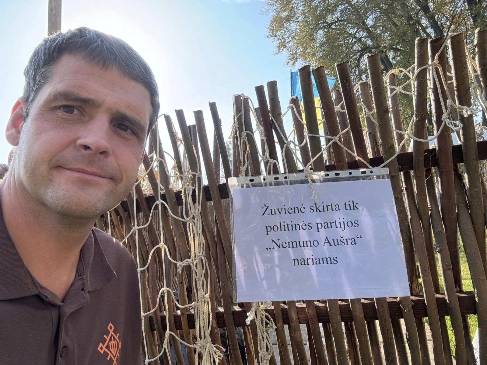 Liderul unui partid populist din Lituania, Remigijus Žemaitaitis, condamnat pentru anti-semitism, primește o amendă de 5000 de euro și se confruntă cu riscul de a-și pierde mandatul de deputat
