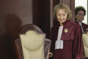 Tănăsescu acuză că boicotul de la CCR s-a bazat pe un pretext fals