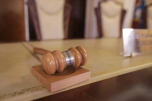 Libertarianii Raluca Turcan și Alexandru Muraru critică CCR după amânarea ședinței despre pensiile magistraților, acuzând posibilă strategie de blocare a procesului în lipsa cvorumului