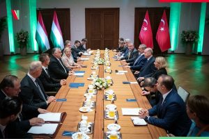 Șefii de stat ai Uniunii Europene se întâlnesc cu liderii din Balcanii de Vest înainte de un important summit al celor 27ea noastră”