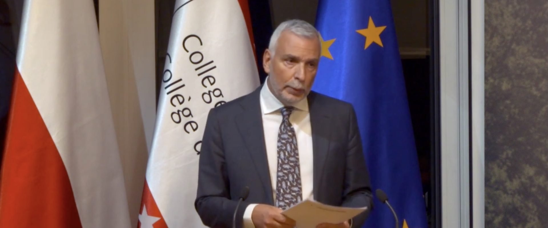 Stefano Sannino renunță la postul din cadrul Comisiei Europene după o investigație pentru fraudă și se pregătește să se pensioneze la finalul anului, anunță instituția comunitară