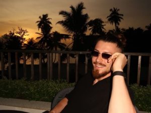 Tottenham a acceptat transferul lui Radu Drăgușin