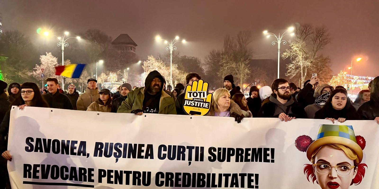 Protest spontan în Piața Victoriei din București, programat pentru vineri seara, cu demonstrații pentru susținerea independenței justiției în diverse orașe din țară