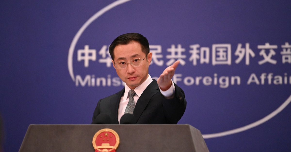 Răspunsul Chinei la acuzațiile Rusiei privind un atac asupra reședinței lui Putin: apel la dialog și prudență China a reacționat recent la acuzațiile lansate de Kremlin, care susține că Ucraina a săvârșit un atac asupra reședinței președintelui rus, Vladimir Putin