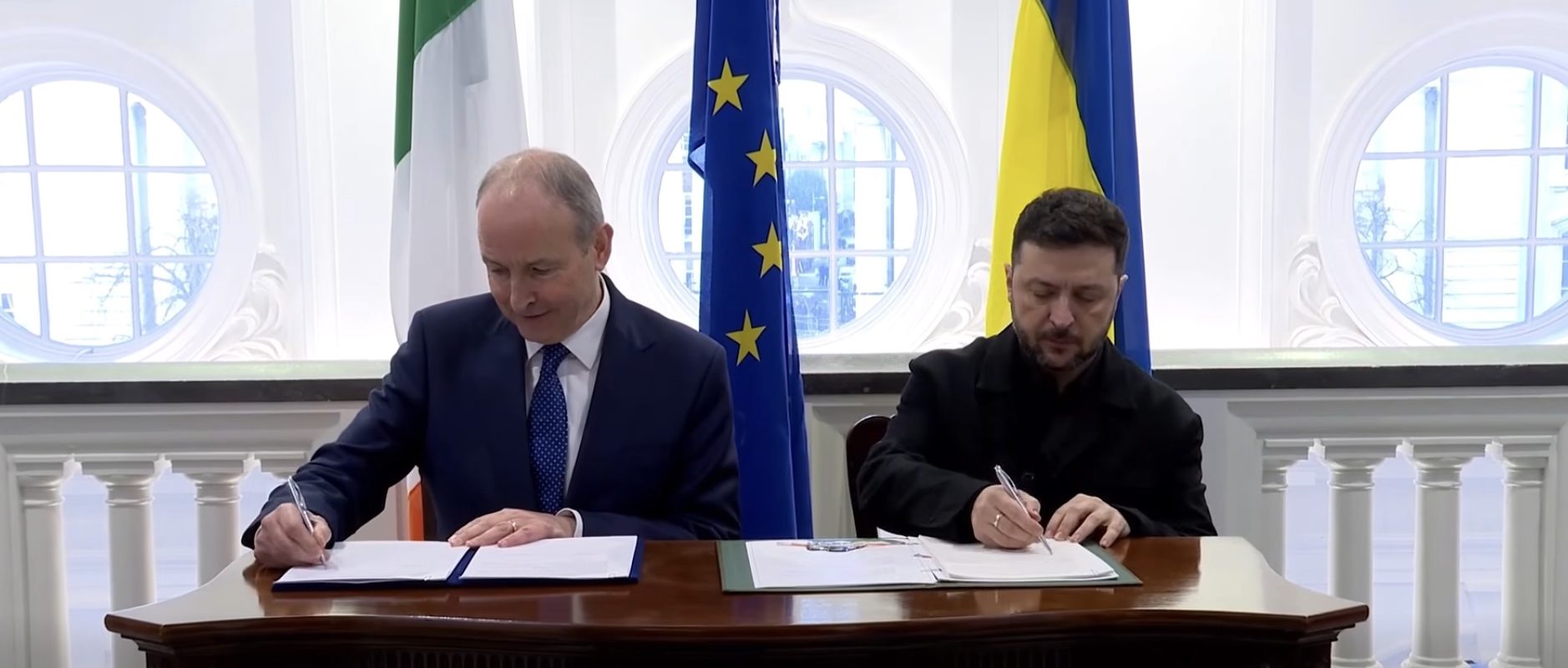Investigație în Irlanda privind apariția dronelor în apropierea aeroportului în timpul sosirii avionului lui Zelenski la Dublin