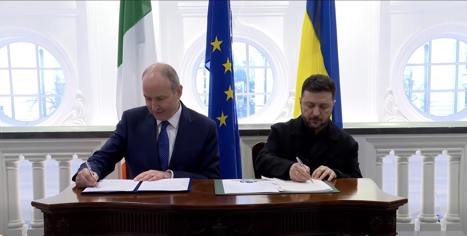 Investigație în Irlanda privind apariția dronelor în apropierea aeroportului în timpul sosirii avionului lui Zelenski la Dublin