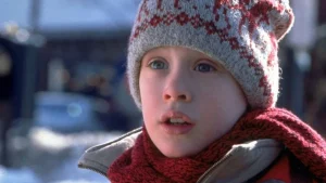 Imagini surprinzătoare: cum arată astăzi personajele celebre din filmele de Crăciun – galerie foto