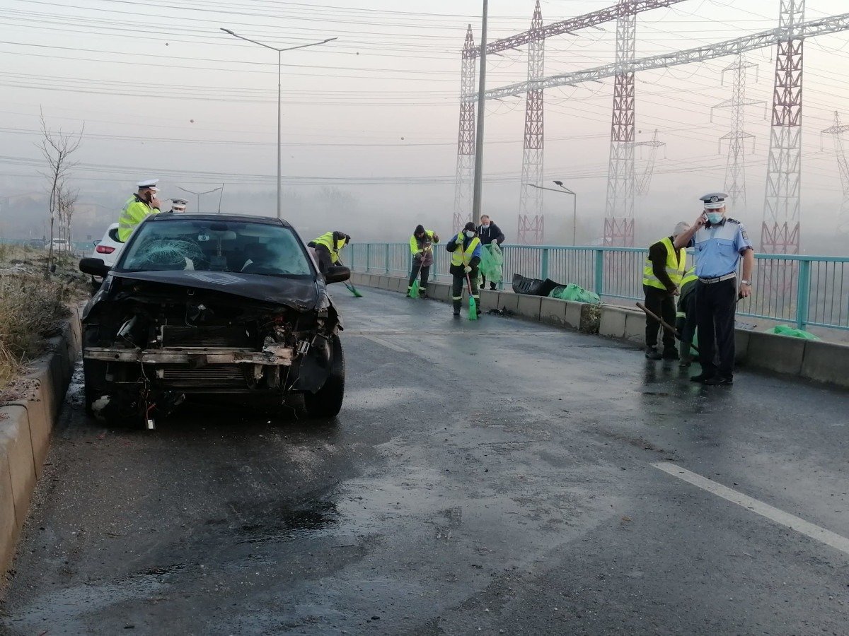 Coliziuni multiple cauzate de polei: șase autovehicule implicate în Constanța și cincisprezece în Prahova, fără persoane rănite