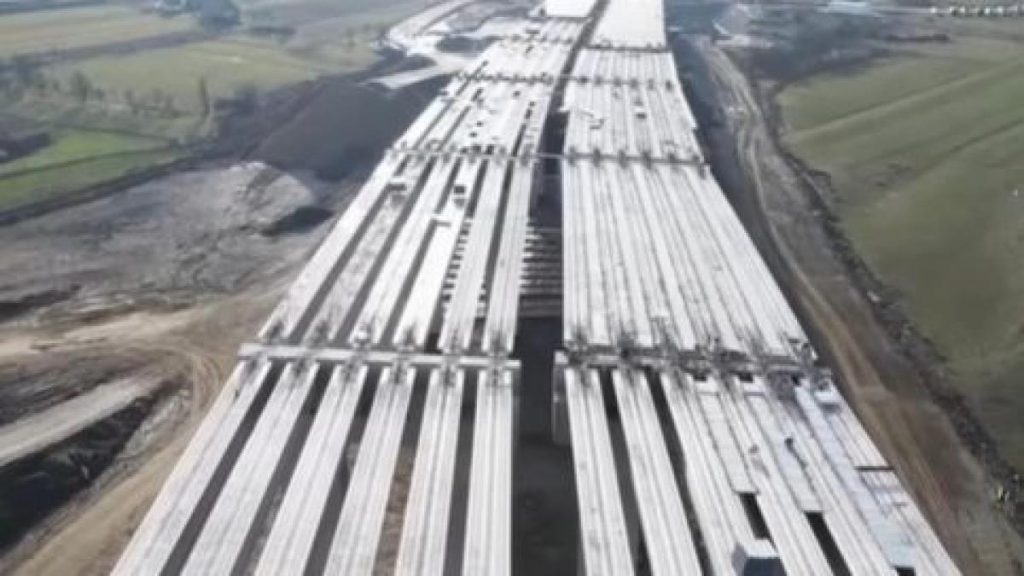 avans-spectaculos-la-lucrarile-autostrazii-a1-sibiu-pitesti-cum-arata-tunelul-si-viaductele-de-pe-se.webp