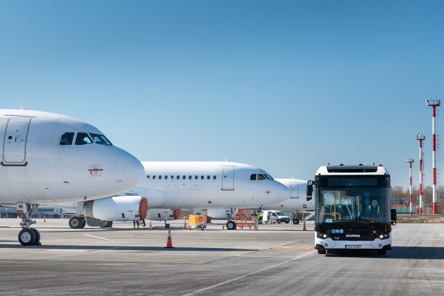 [ad_1] Aeroportul din Vilnius, capitala Lituaniei, a anunțat miercuri că a suspendat temporar operațiunile din cauza apariției unor baloane suspecte în zona sa aeriană