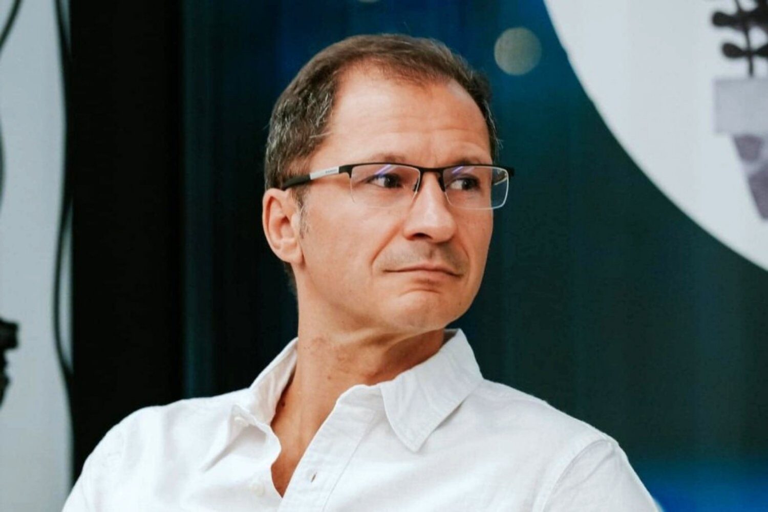 Bogdan Crețu, profesor la Facultatea de Litere din Iași: Cititul impus încă din clasa a IX-a nu favorizează formarea unui cititor adevărat