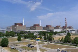 Au fost demarate lucrări de întreținere la liniile de tensiune din zona centralei nucleare Zaporojie din Ucraina