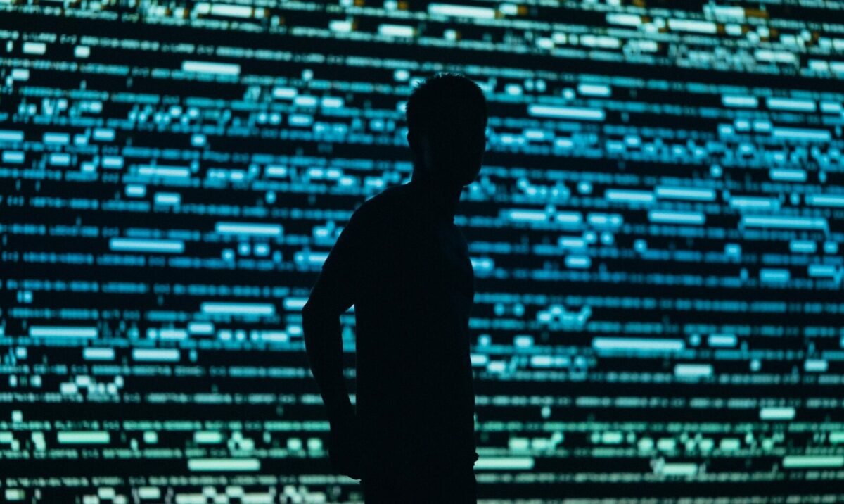 [ad_1] Ministrul de interne al Columbiei, Armando Benedetti, a declarat miercuri că telefonul său a fost infectat cu softul de spionaj Pegasus