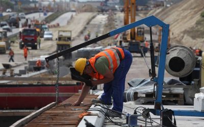 constructii-santier-infrastructura-autostrazi-muncitori-foto-FMI-Facebook.jpg