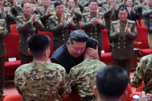 Kim Jong Un elogiază sacrificiul soldaților nord-coreeni alături de ruși în conflictul din Ucraina în mesajele de Anul Nou