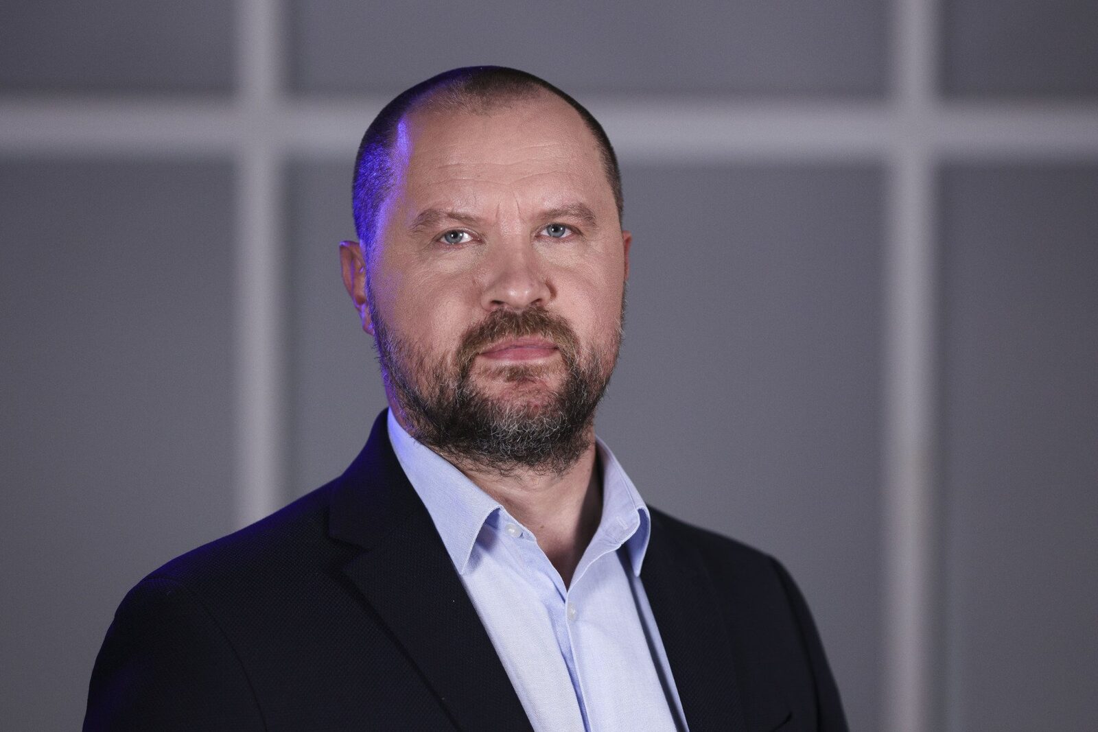 Reacție rapidă: victoria lui Ciprian Ciucu din București îl protejează pe Ilie Bolojan și marchează prima înfrângere semnificativă a președintelui Dan, având consecințe politice importante