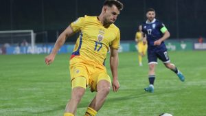 Părintele lui Dennis Alibec a contactat FRF, nemulțumit că fiul său nu are șanse de joacă în echipa națională.