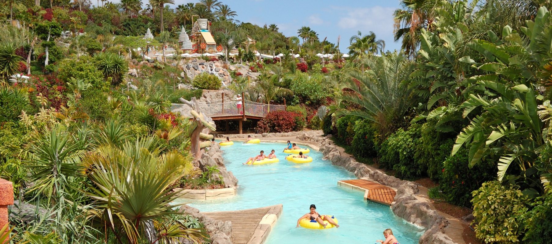 Trei victime au decedat în urma unui val uriaș care a afectat o piscină naturală din Tenerife, iar o persoană este în continuare dată dispărută