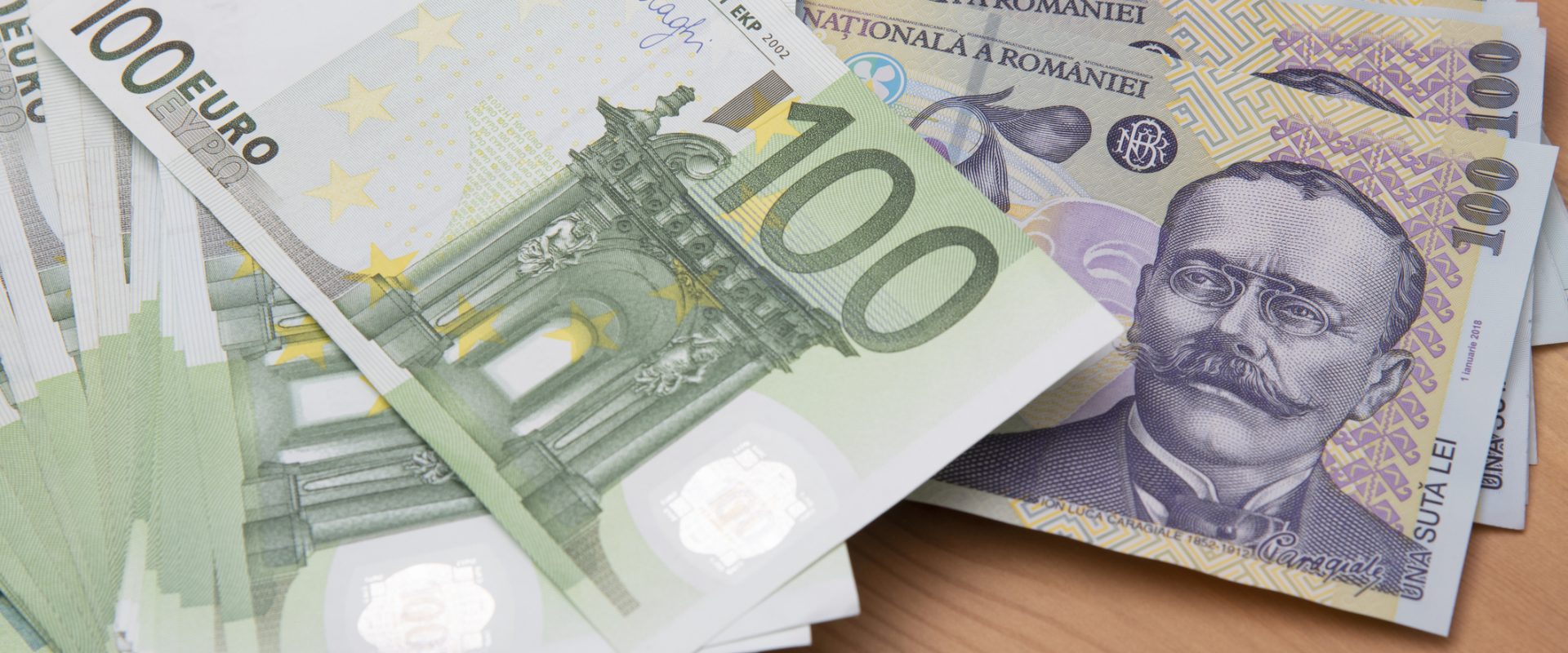 Fidelis 2025: Lansați-vă în ultima ediție din acest an, programată pentru vineri, 5 decembrie. Ratele dobânzilor pentru lei și euro.