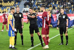 „Suntem datori unui impresar”